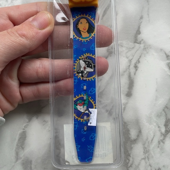 Vintage Disney Pocahontas - Holographic - Digital Wrist Watch Sealed - Picture 6 of 8